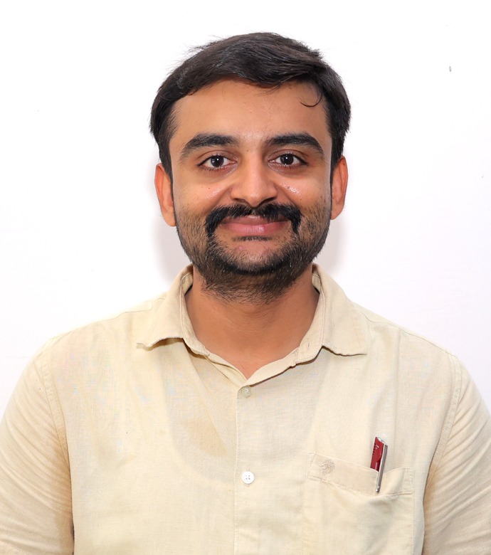 MR. MILAN PANDYA
